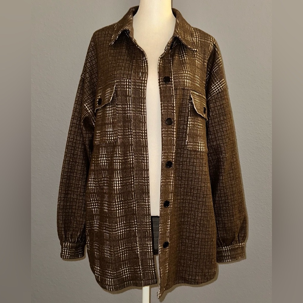 White Birch NWOT S Shacket